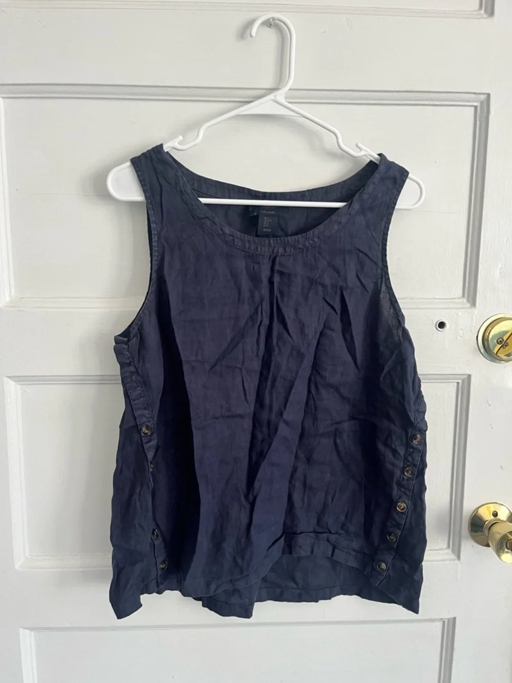 Navy blue linen button-up top with side buttons, RACHEL ROY - Picture 2 of 4